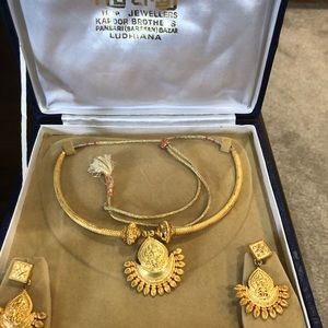 Gold plated Indian Jewelry Set